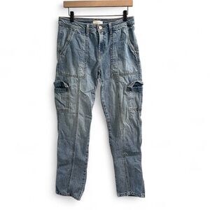 Natural Reflections Medium Wash Straight Leg Cargo Jeans- Size‎ 8